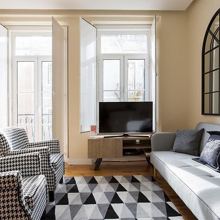 Joivy Graca Deluxe Apartments Lisbon Exterior photo