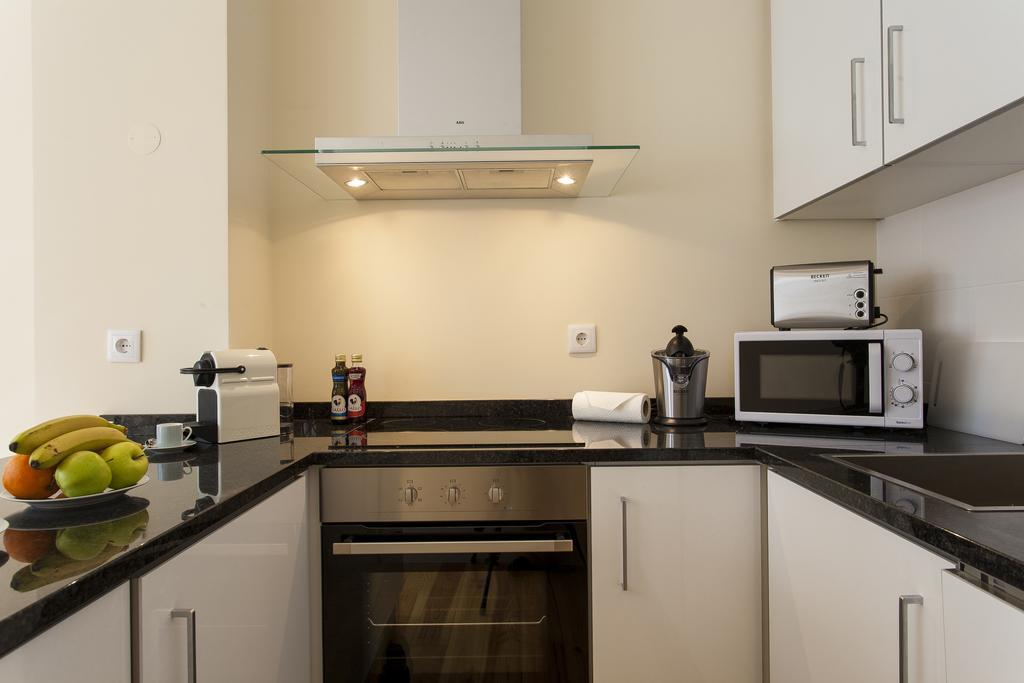Joivy Graca Deluxe Apartments Lisbon Exterior photo